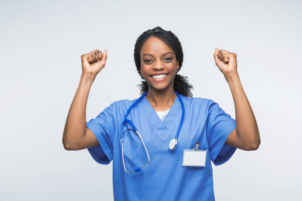 ENFERMEROS Y OTROS CHETOS RAROS CONSUMÍAN FALOPA "LEGAL"