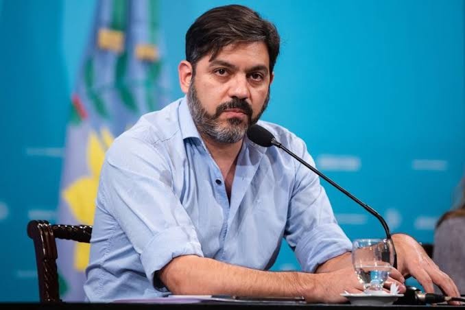 "ES COMO BESAR UNA PALANQUETA"